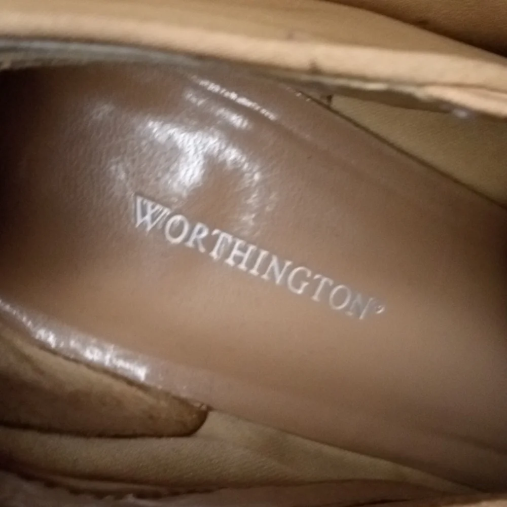 Worthington Women's Ankle Boots, US 10, Tan Slipon pre-owned - Picture 8 of 9